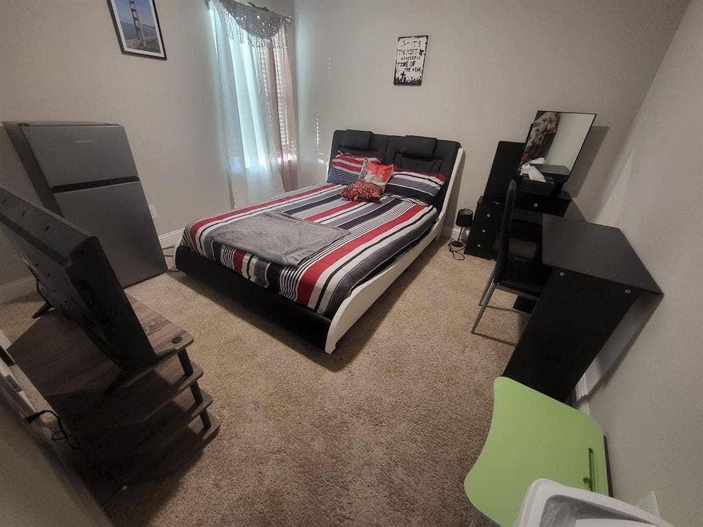 1 BR in Richmond