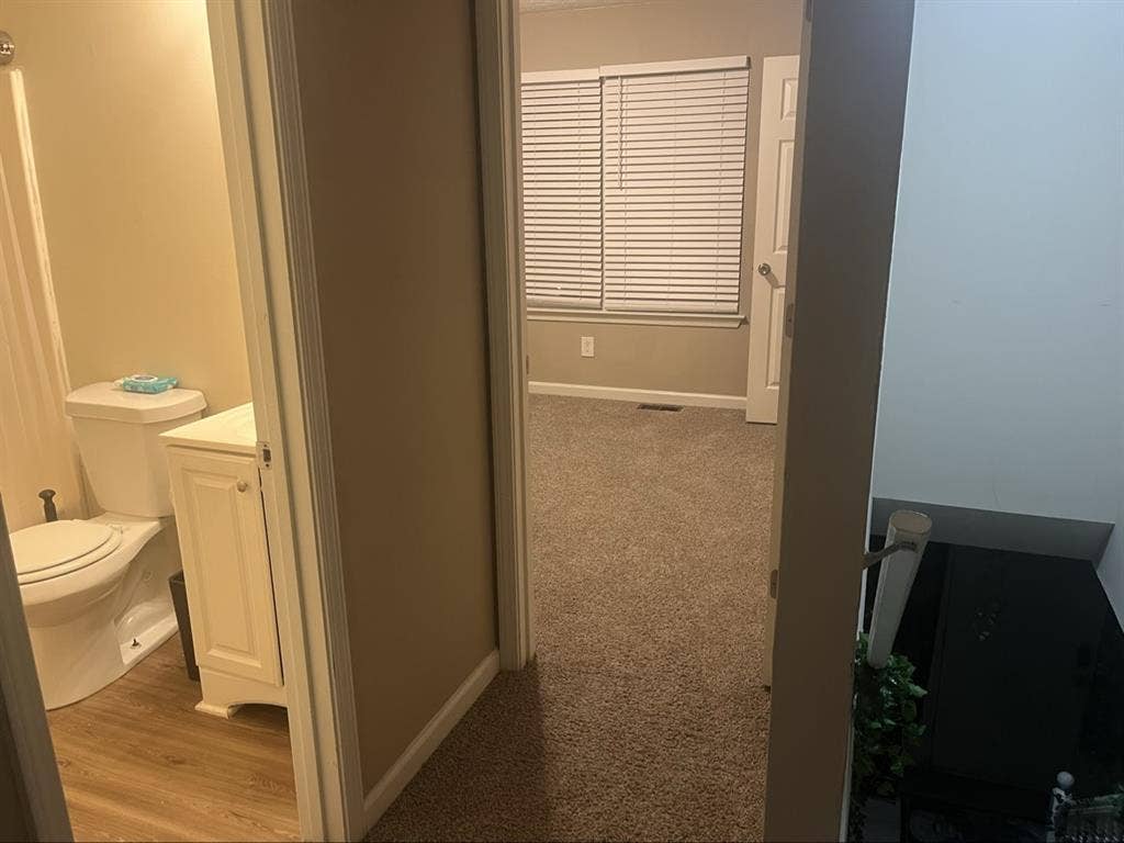 Rooms for rent!
