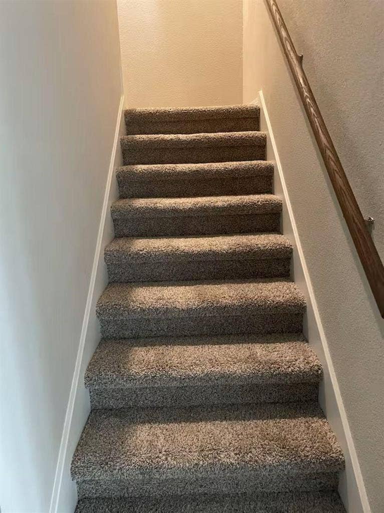 2 BR in Manor