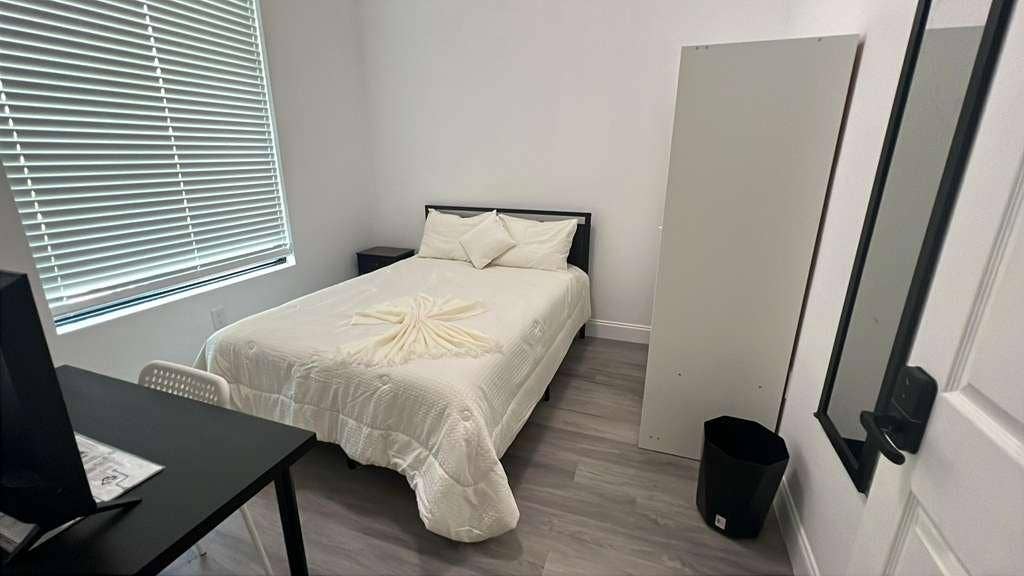 4 BR in Lehigh Acres