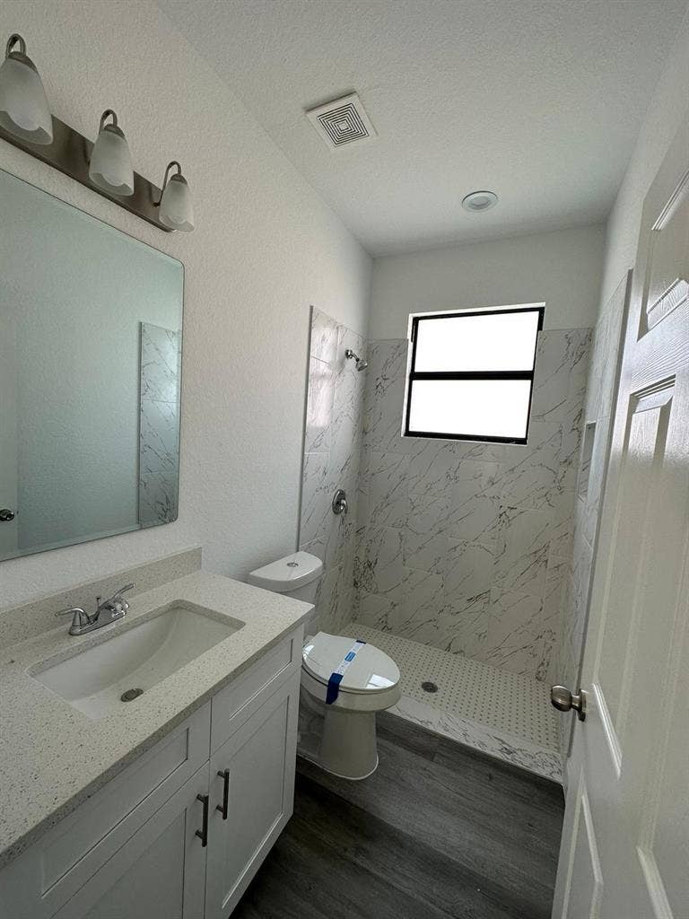 4 BR in Lehigh Acres