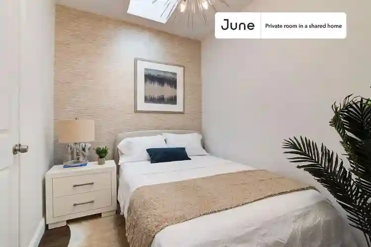 4 BR in New York City