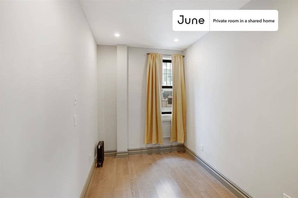 3 BR in New York City