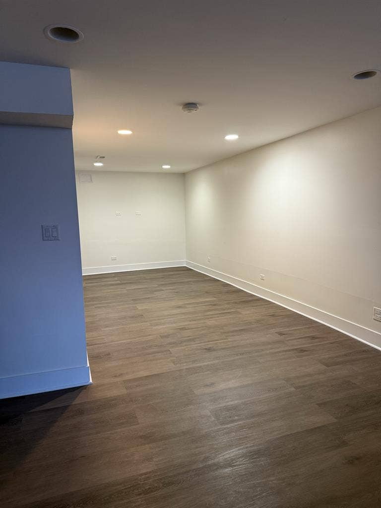 Fully furnished basement large room