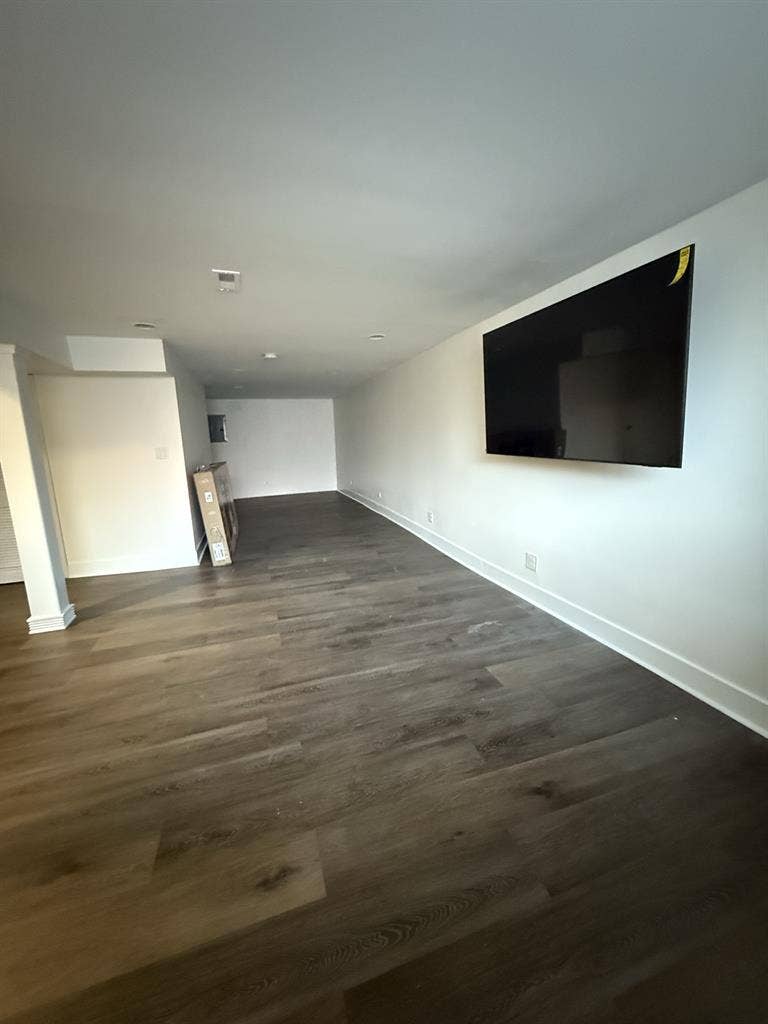 Fully furnished basement large room