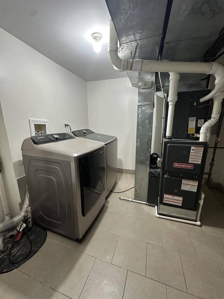 Fully furnished basement large room