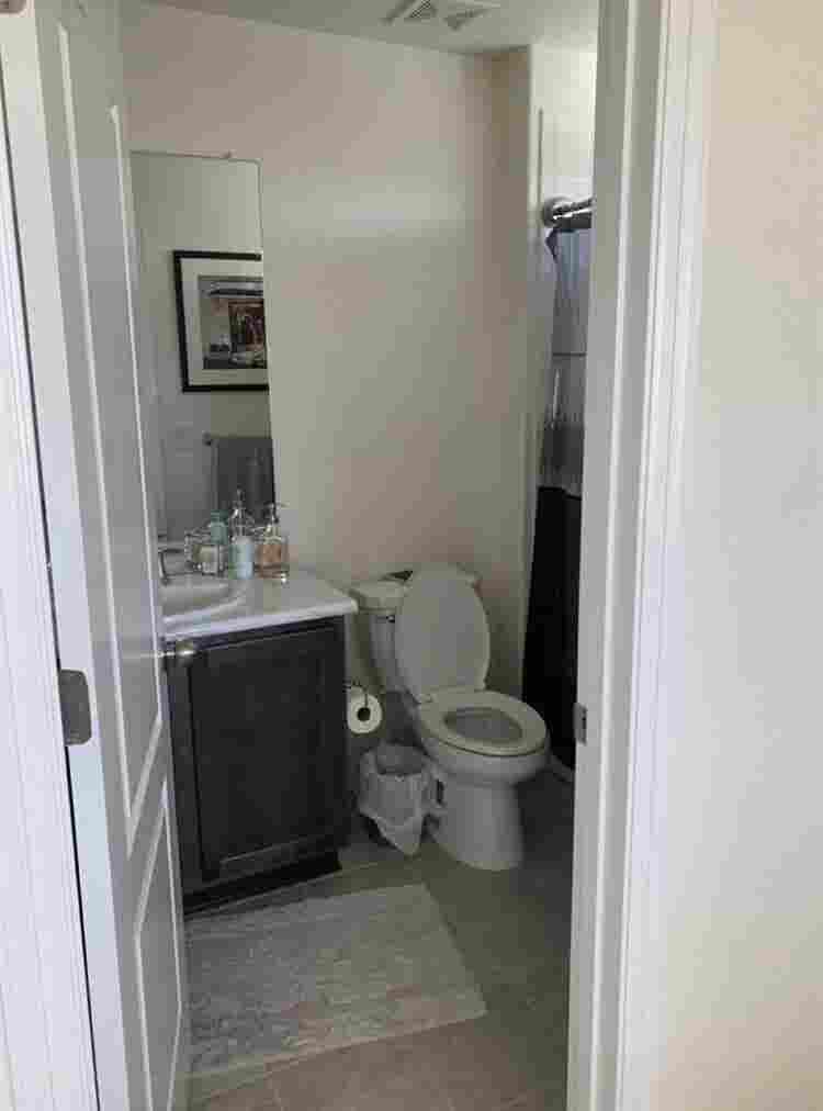 Room for rent with private bath