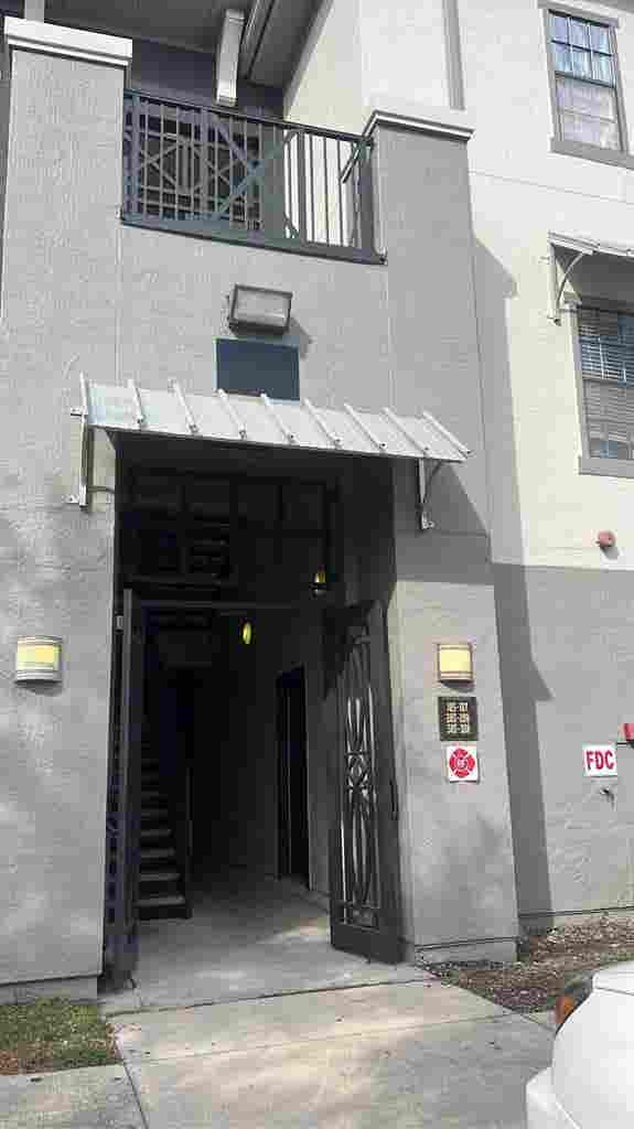 Room for Rent for Men or women.