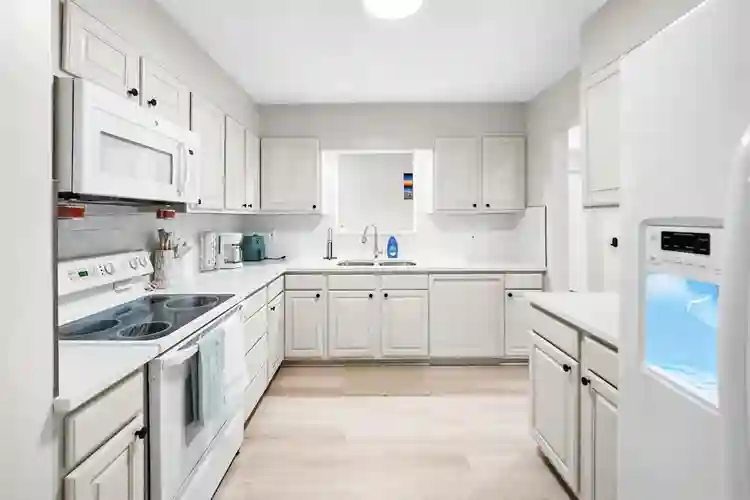 6 BR in Jacksonville