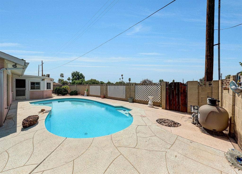 11 BR in Phoenix