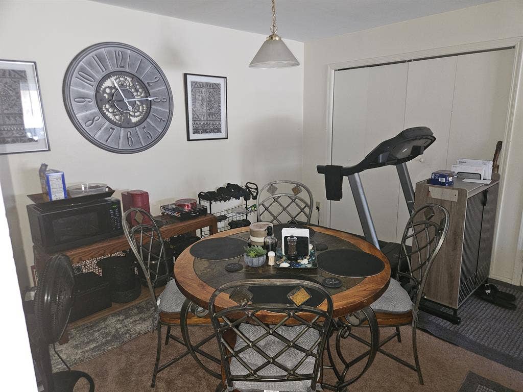 Private Room in Shared Apartment