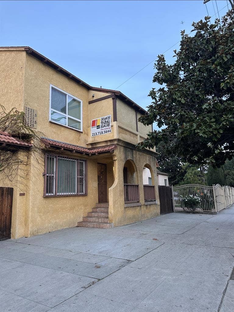 Private room and bath USC