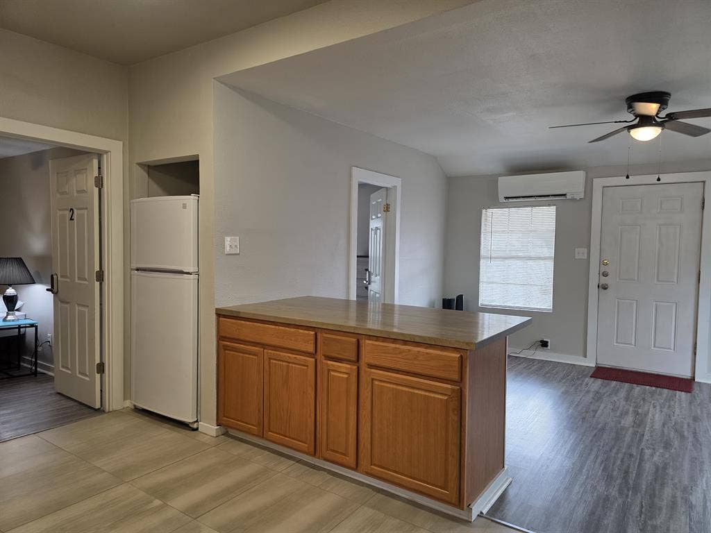 Quiet, Cozy & Clean Temp. Housing!