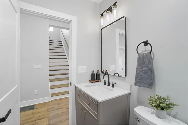 Room for rent near hospital