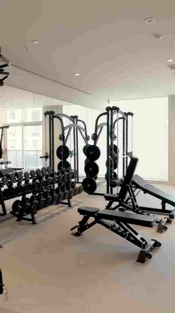 3 Beds 2 Baths Townhouse