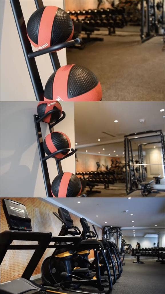 3 Beds 2 Baths Townhouse