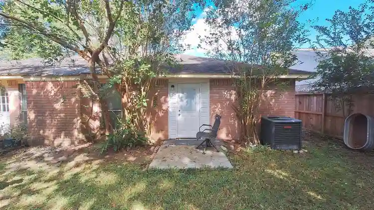 4 BR in Houston