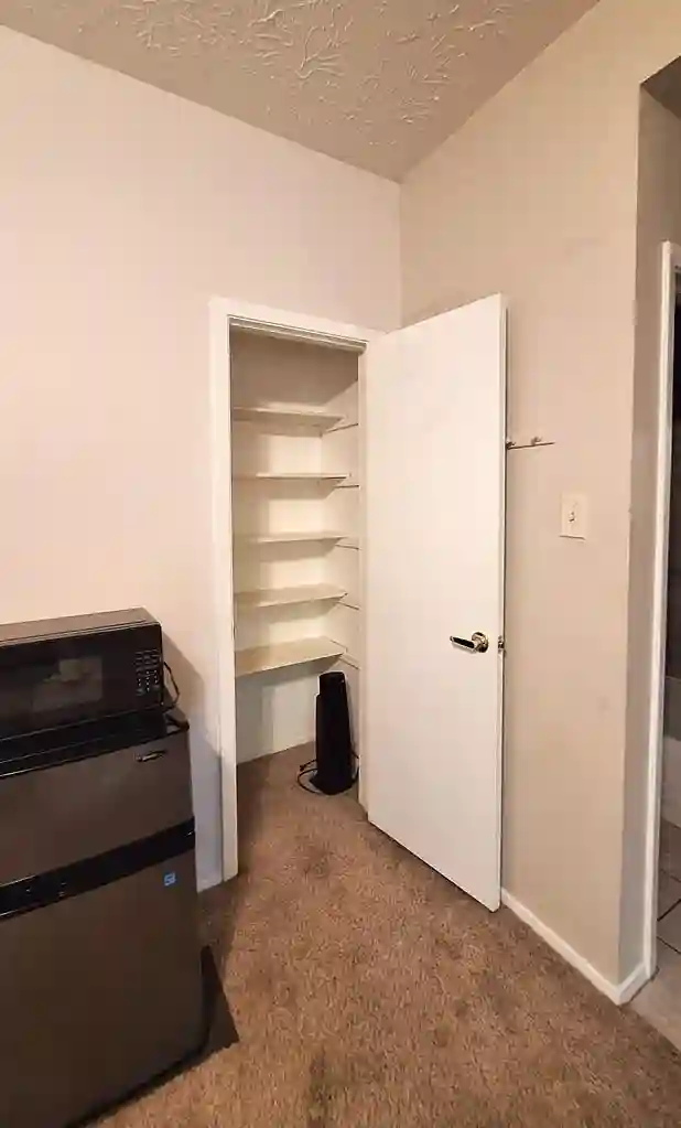 4 BR in Houston