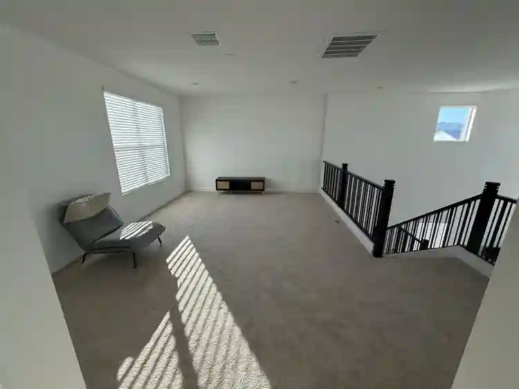 Private room and bathroom