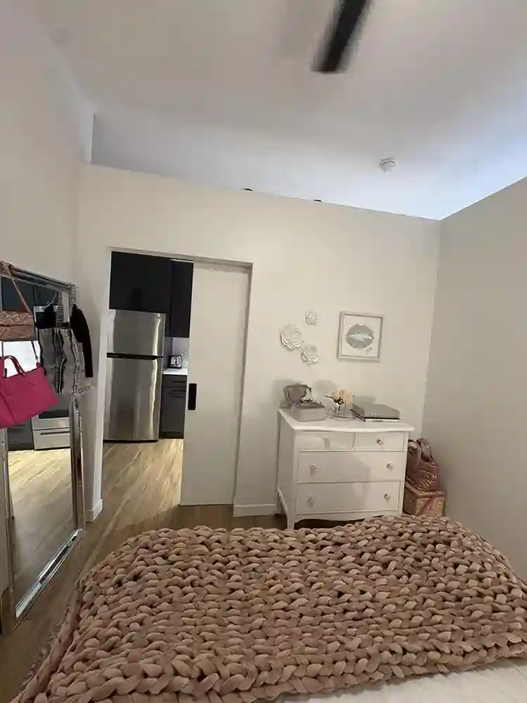 SUBELT NEEDED. FIRST MONTH FREE!!!