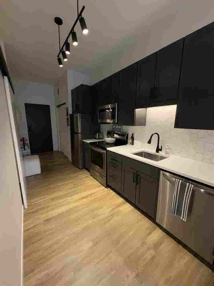 SUBELT NEEDED. FIRST MONTH FREE!!!