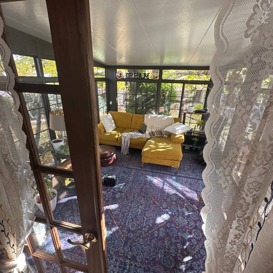 Looking for a roommate.