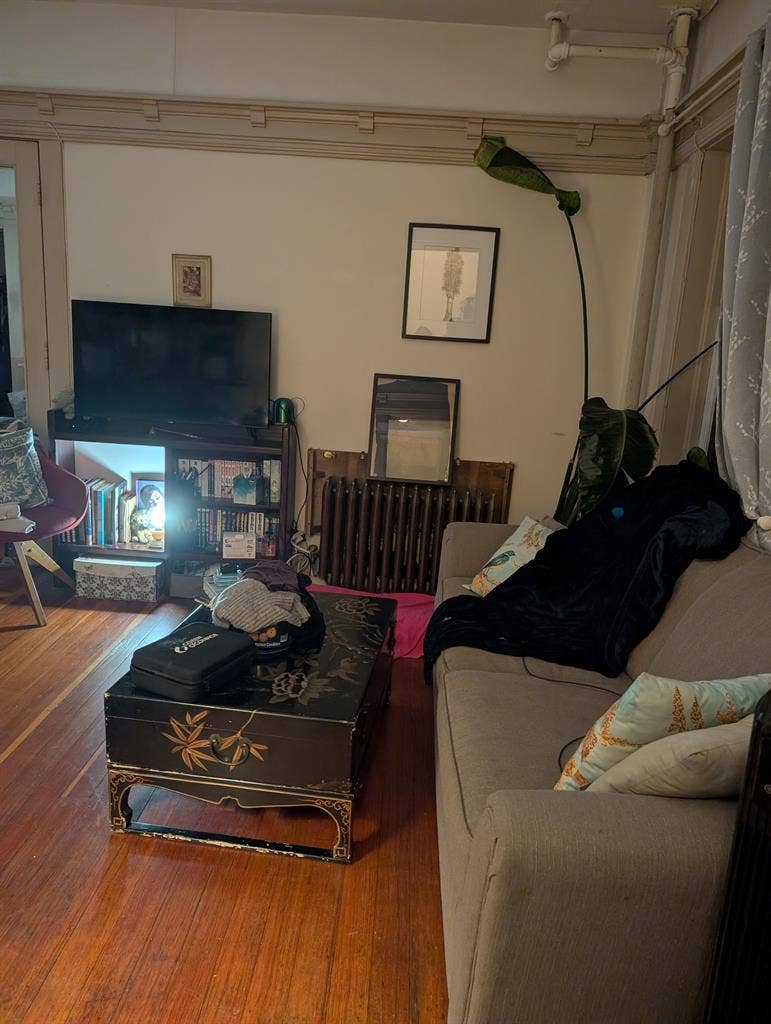 West end studio for the holidays