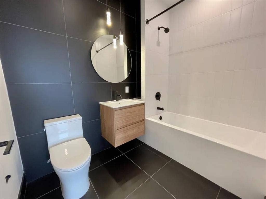 URGENT 2 BR Lease takeover