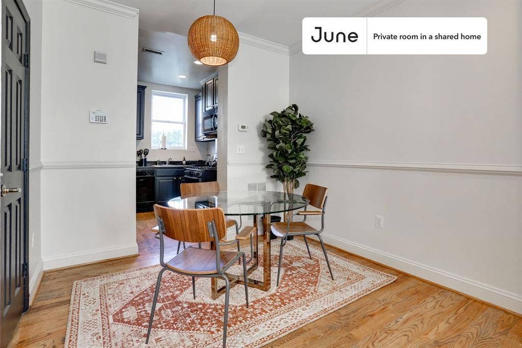 4 BR in Washington DC