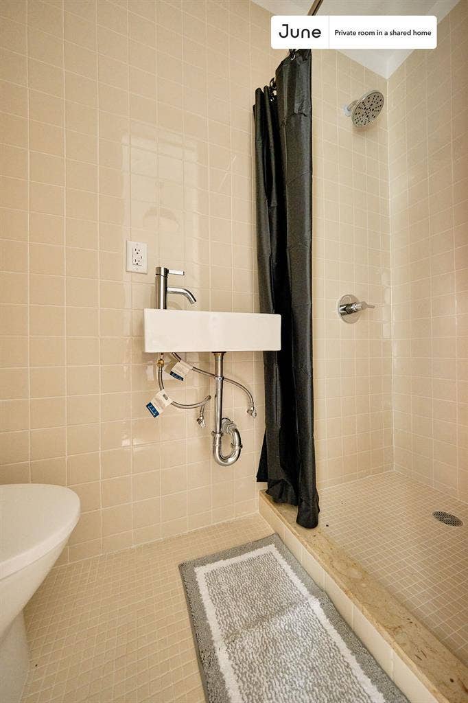 4 BR in New York City