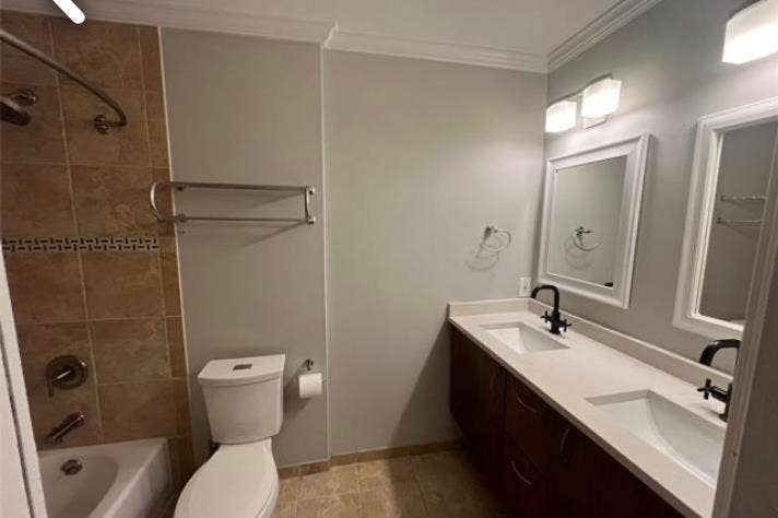 Spacious Room in Peaceful Home