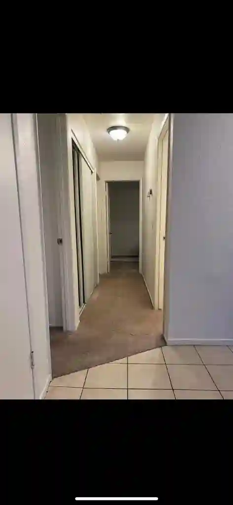 Looking for female roommate