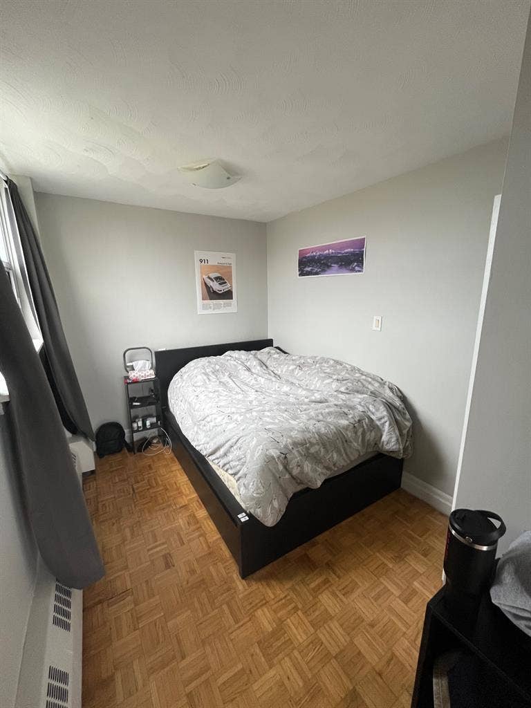 Subletting a room starting January