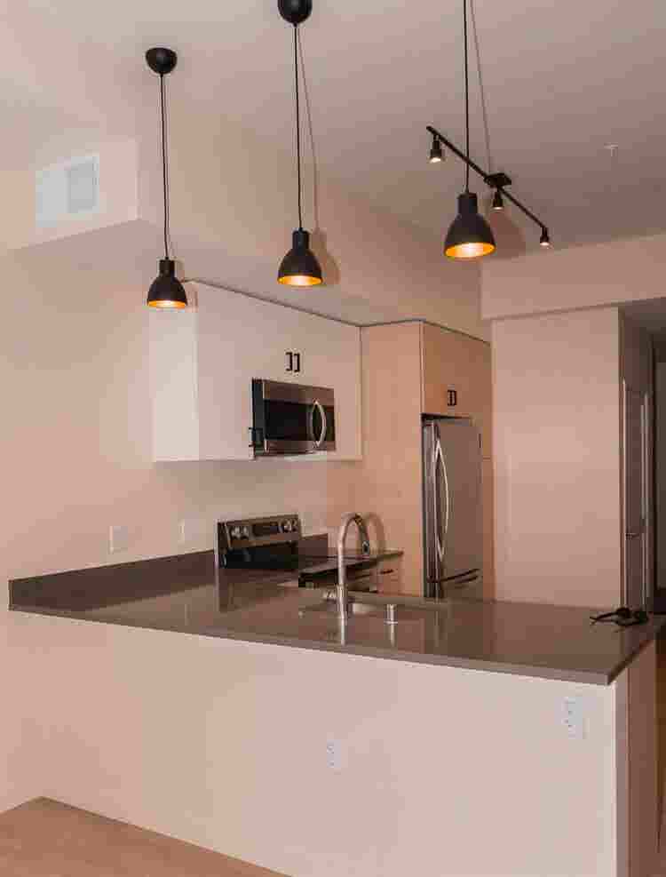 $ Apartment Lease Takeover