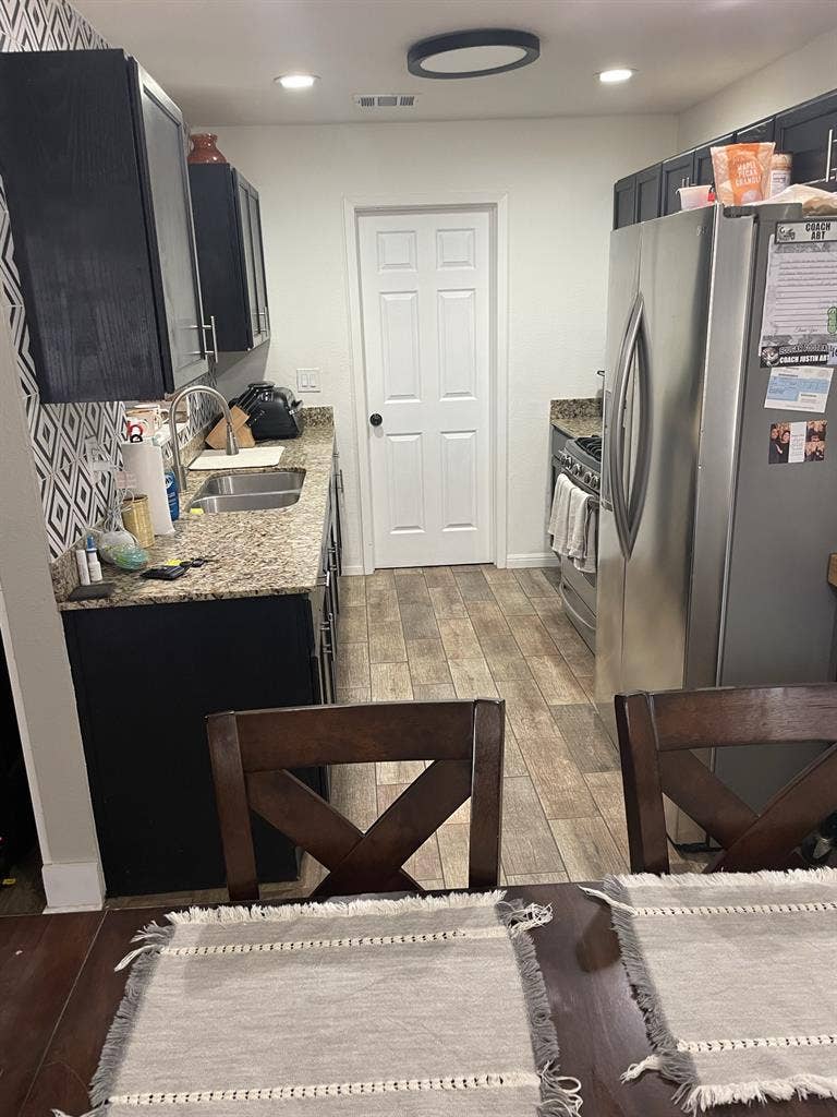 Private Room with Shared Bathroom