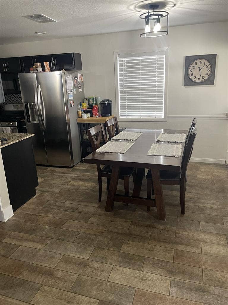 Private Room with Shared Bathroom