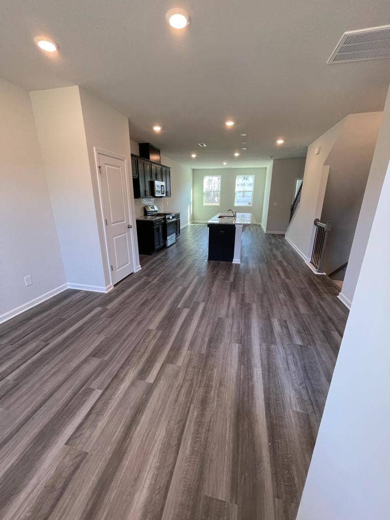 3 BR in Raleigh