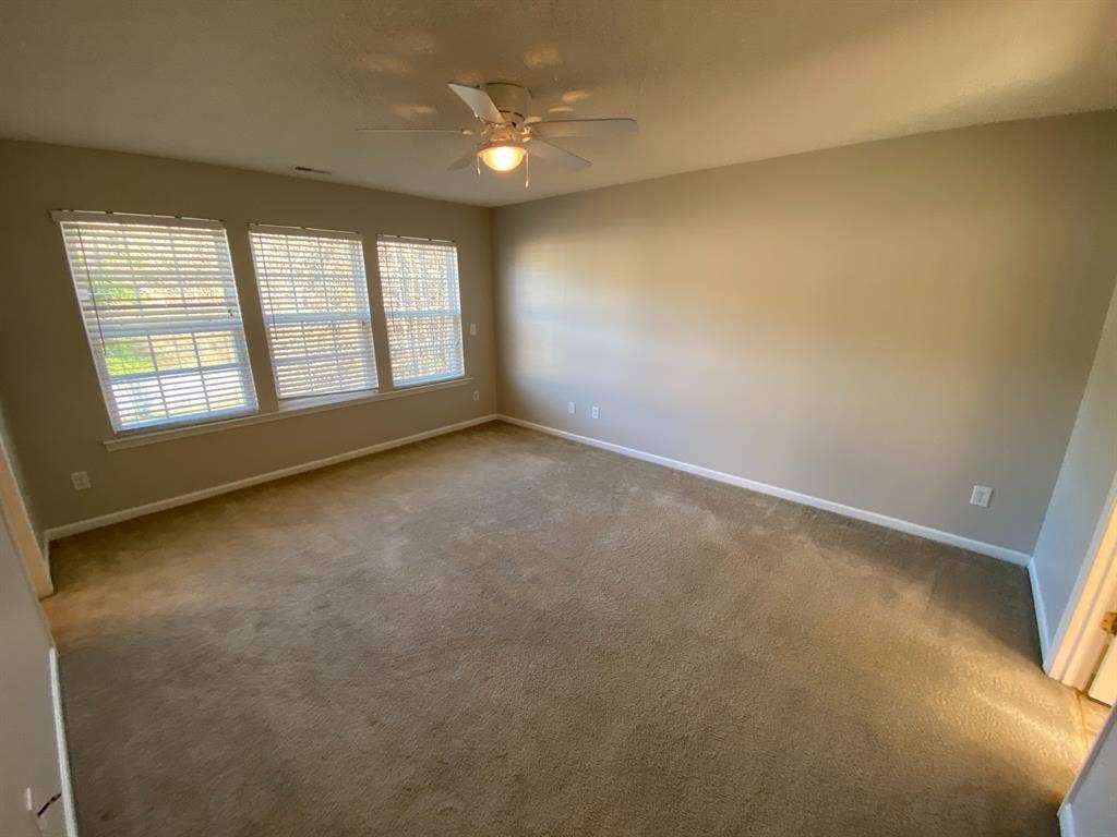 3 BR in Durham