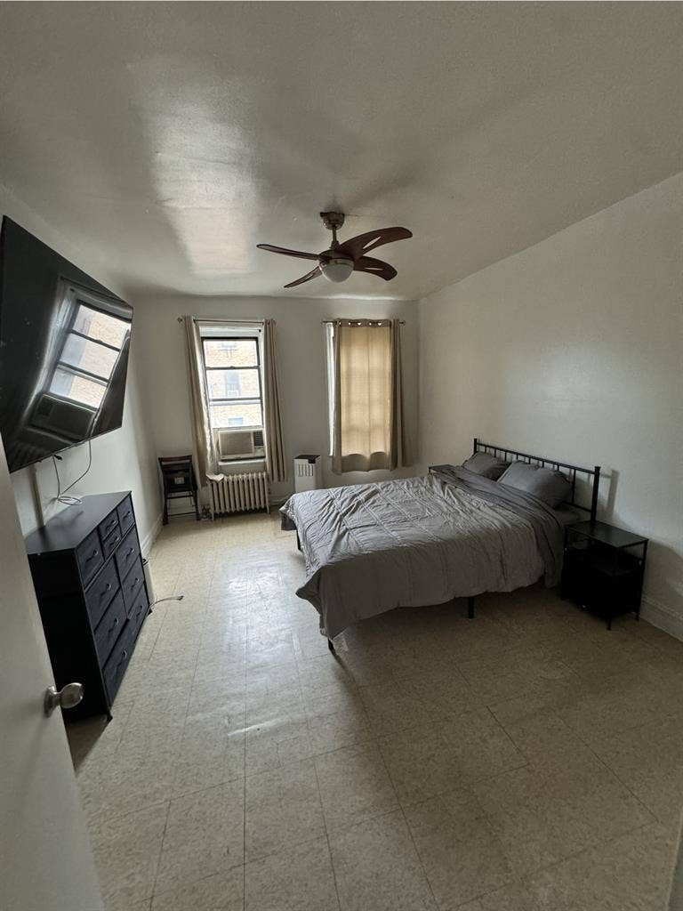 Furnished Room Near Yankee Stadium