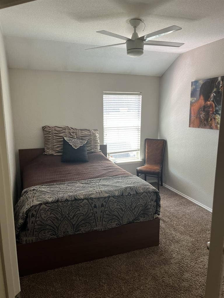 Private room and bathroom