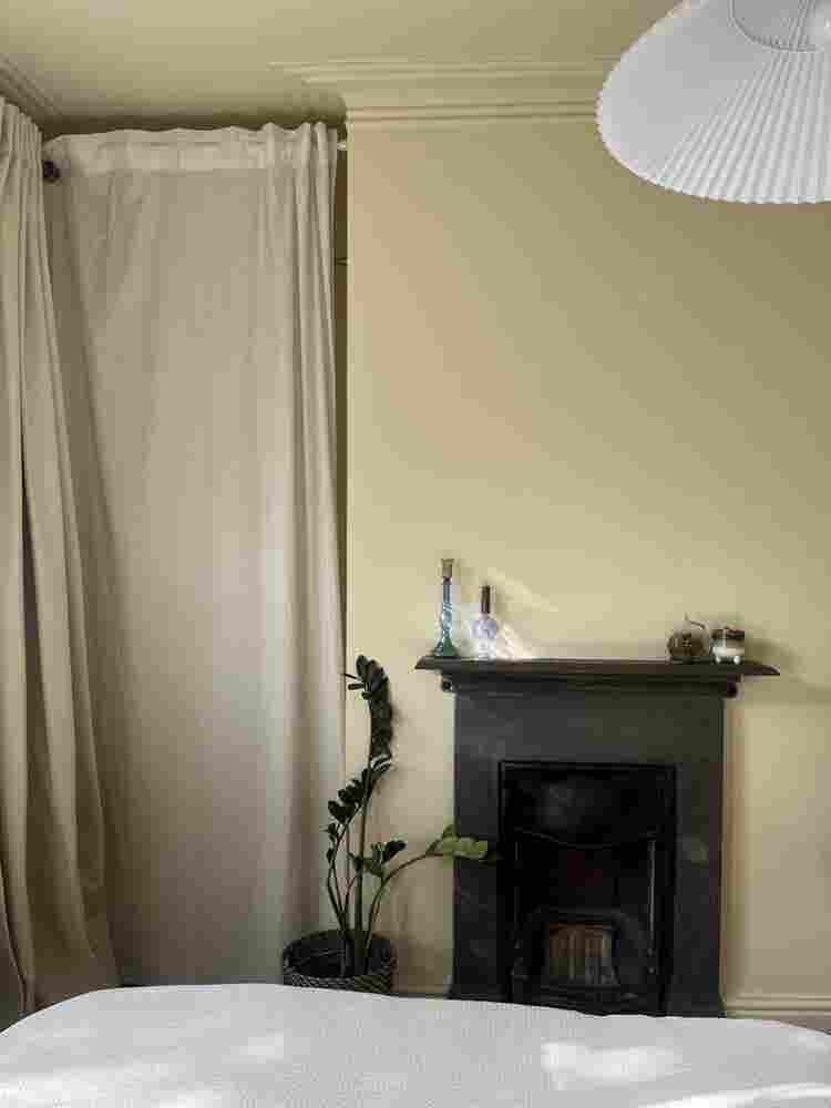 Monday to Friday let, bright double