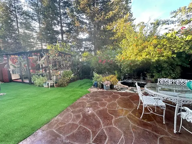 Beautifully Furnished room for rent