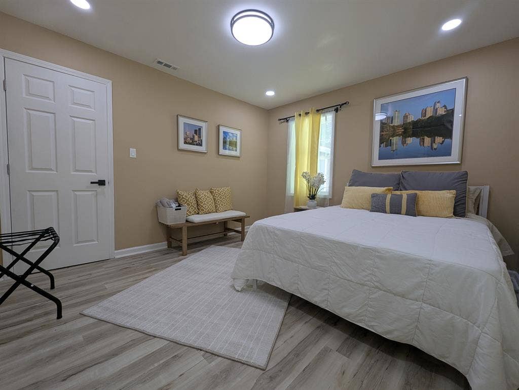 Executive Rooms in Co-Living Home