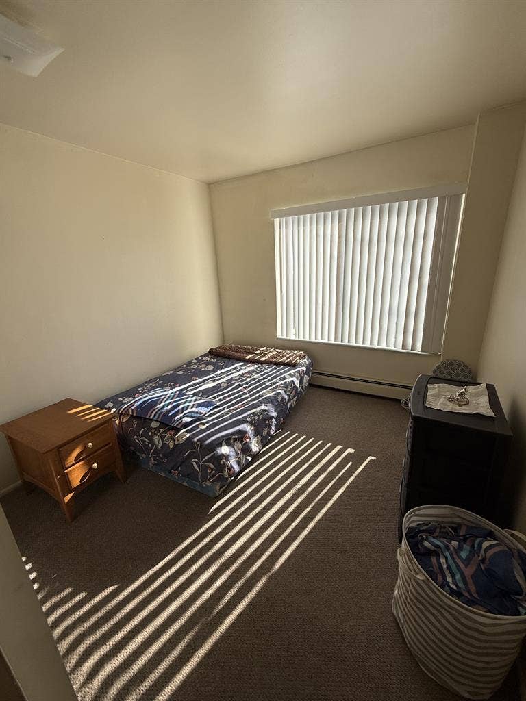 Fully furnished  Bath apt