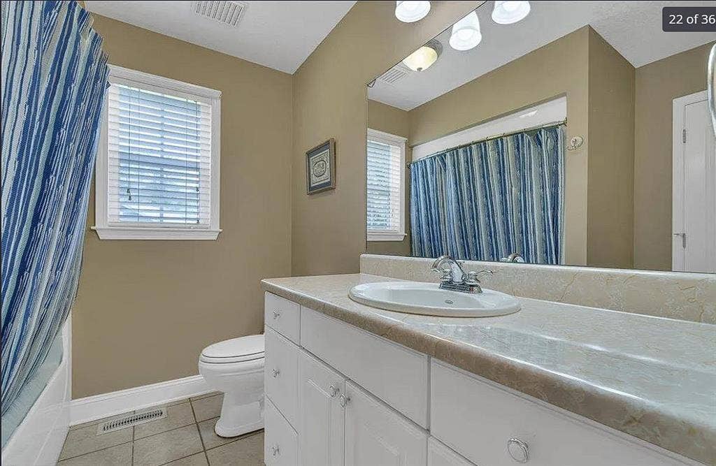 Beautiful home with a pool!