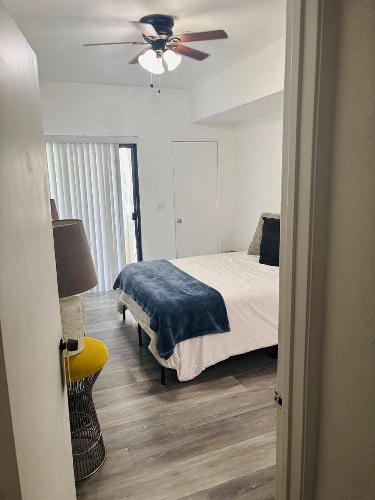 1 bedroom/bathroom in DTLB