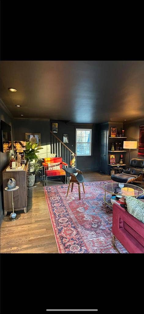 Great room in nice modern home