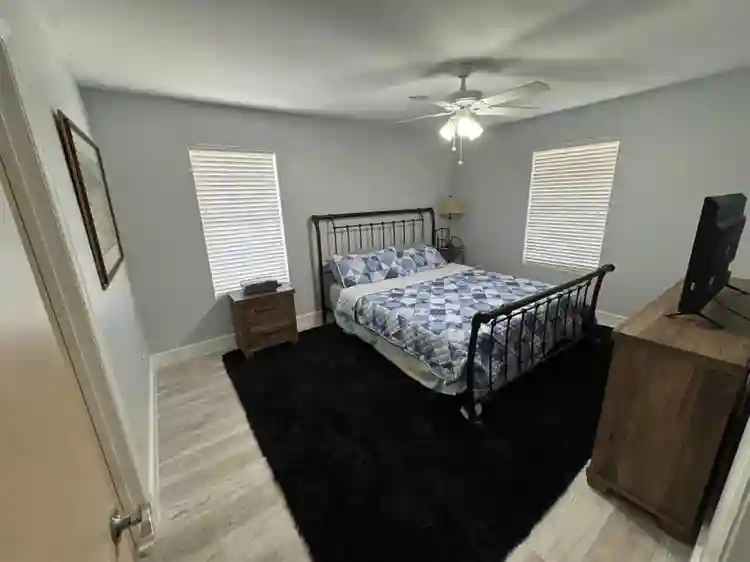 King size bedroom for rent.