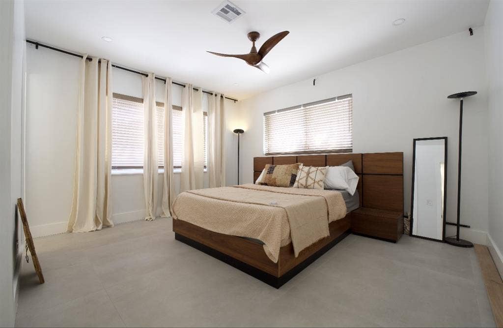 Modern luxury Waterfront