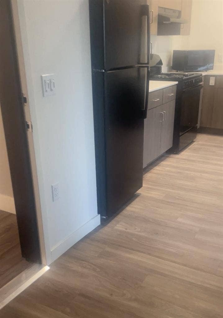 Easygoing, clean, reliable 😊